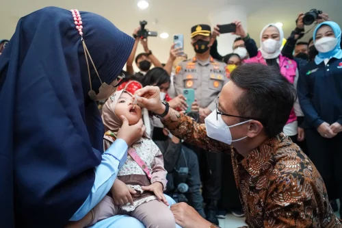 Atasi KLB, Imunisasi Polio Tambahan Digelar Serentak di 3 Daerah